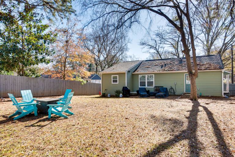 Fenced Backyard! West ATL Home Near Mercedes-Benz — photo 4
