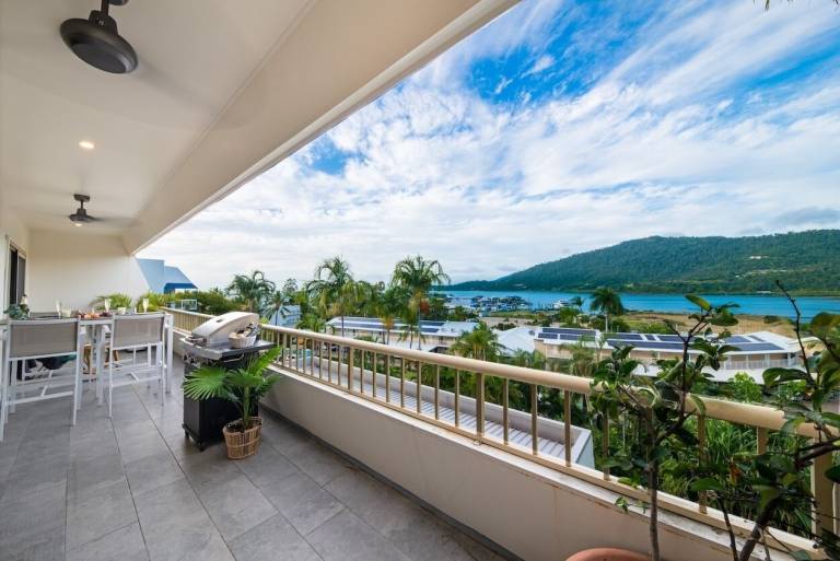 Apartment Airlie Beach