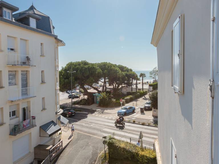 Fully equipped holiday apartment with pool | Next to the beach | Pet-friendly — photo 5