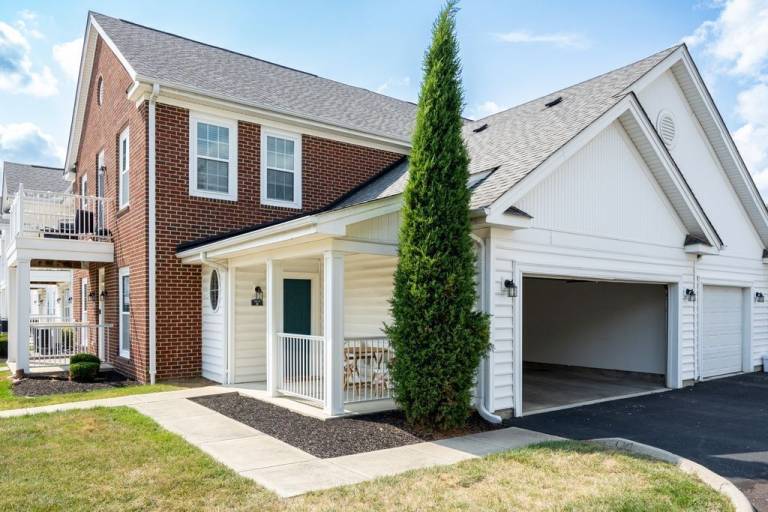 Apartment Colts Neck