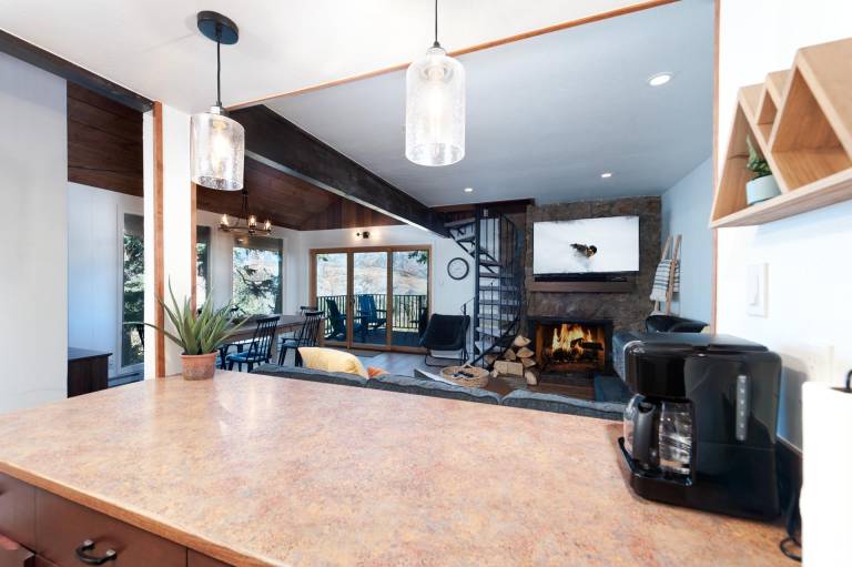 Pet Friendly Condo at Purgatory - Great Views and Deck — photo 4