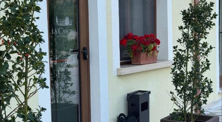 Farm with garden, patio & jacuzzi | Dogs allowed in Avellino