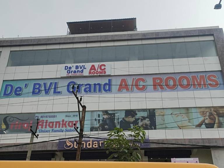 Lodge for 2 persons in Hyderabad