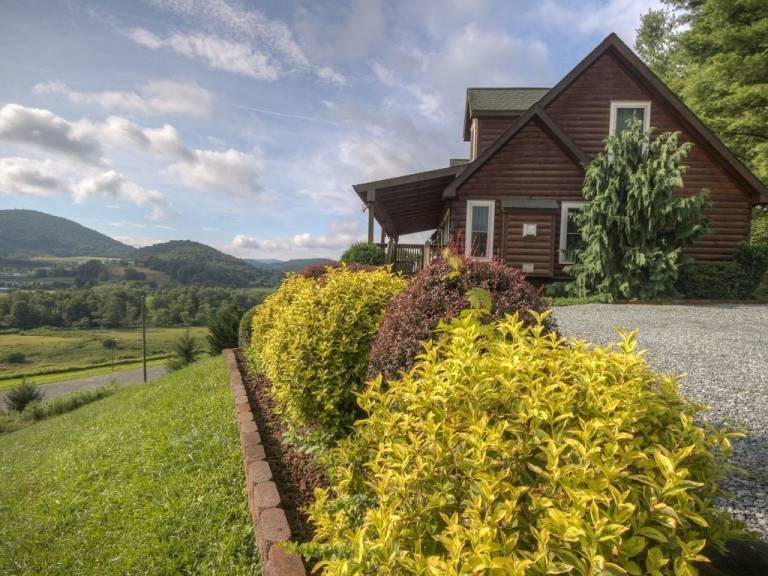 Cabin  Boone