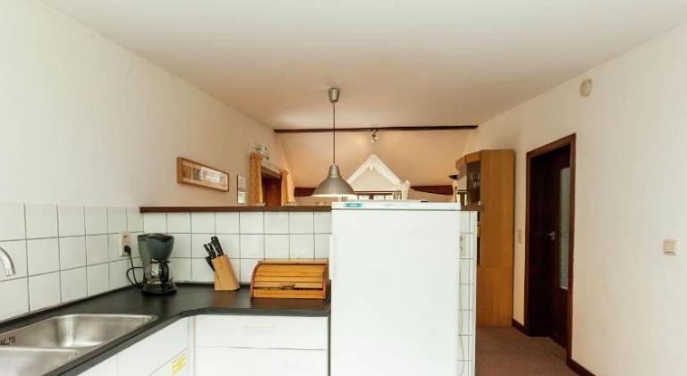 Holiday apartment with patio — photo 5