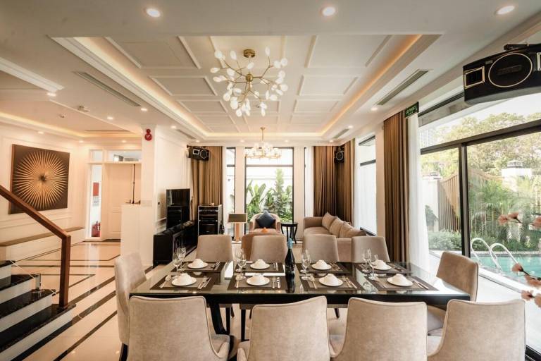 Villa with pool, jacuzzi & garden | Water view | Suitable for remote work | Pets are welcome — photo 3