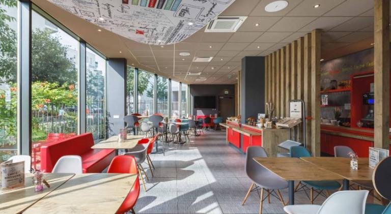 Ibis Lyon Carre de Soie — photo 2