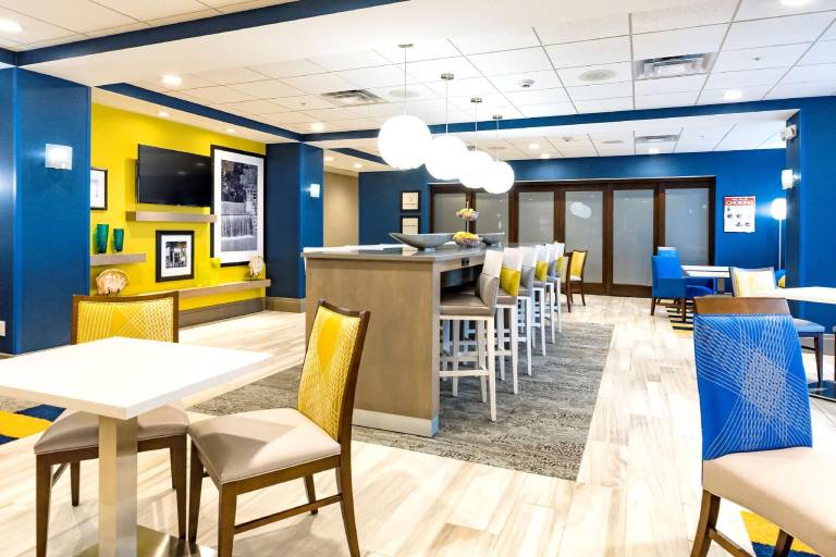 Hampton Inn Lockport — photo 4