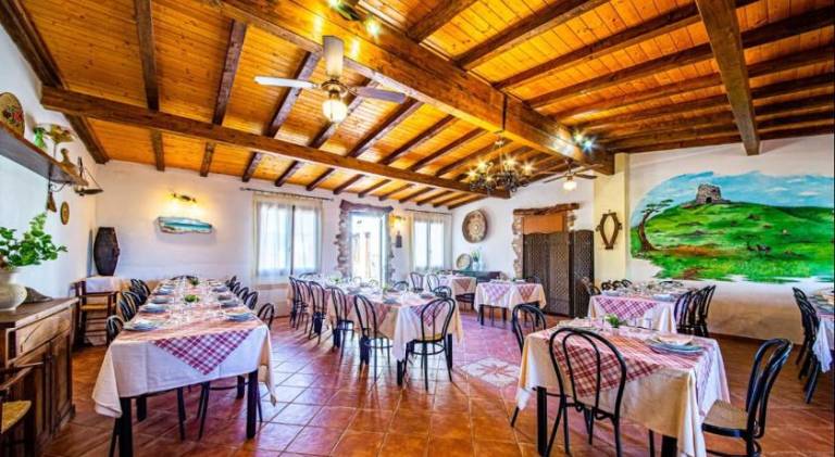 Nice vacation home with yard & terrace | Suitable for remote work | Pets are welcome — photo 2