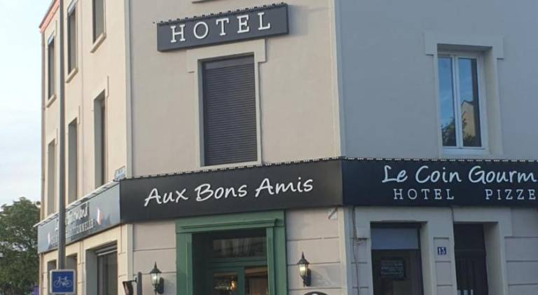 Hotel Aux Bons Amis — photo 3