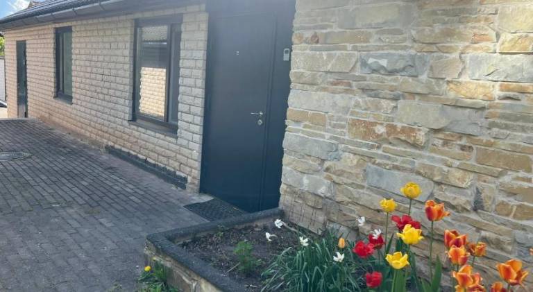 Rental apartment with yard & barbecue — photo 5