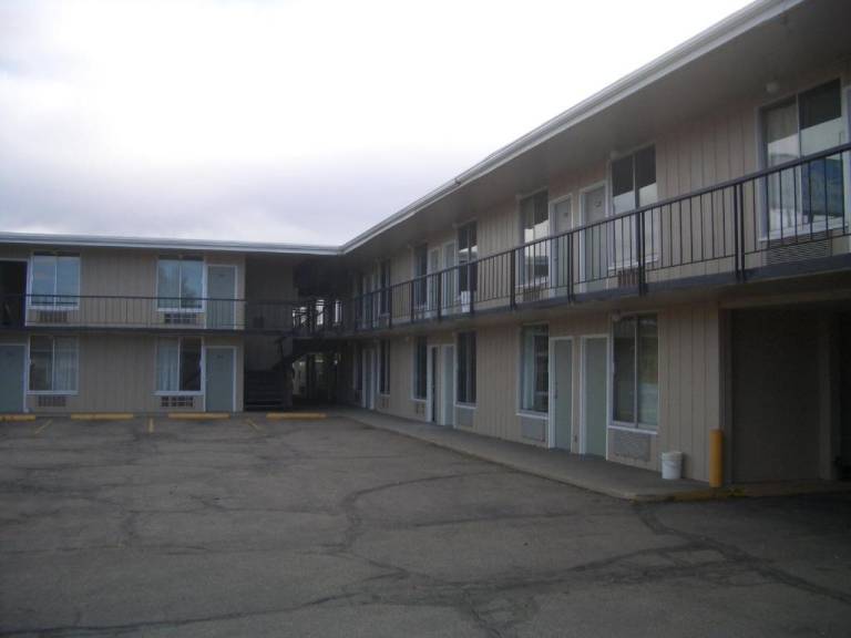 Home Away Inn — photo 5