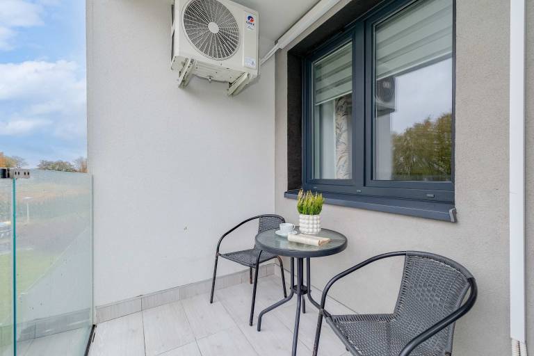 Per owa Przysta F24 Tasteful Apartment with Air Conditioning Playground Parking — photo 4