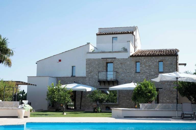 Casa Grotte