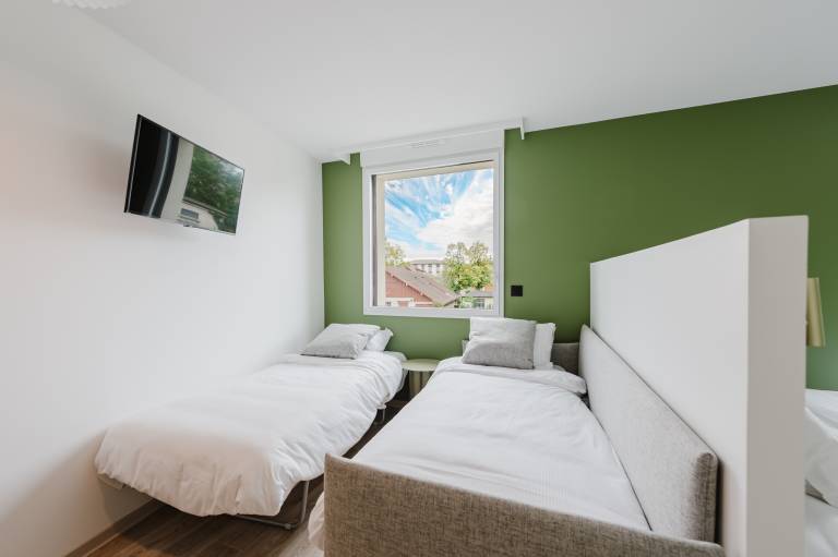 Aparthotel | City view | Suitable for remote work | Pet-friendly — photo 5