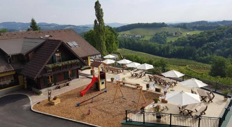 Bed & Breakfast  Gemeinde Leutschach