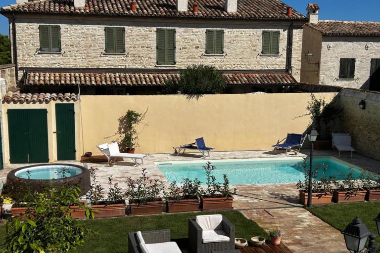 Ferienwohnung in Novilara, Candelara für max. 4 Personen, Ferienwohnung in Novilara, Candelara für max. 4 Personen,