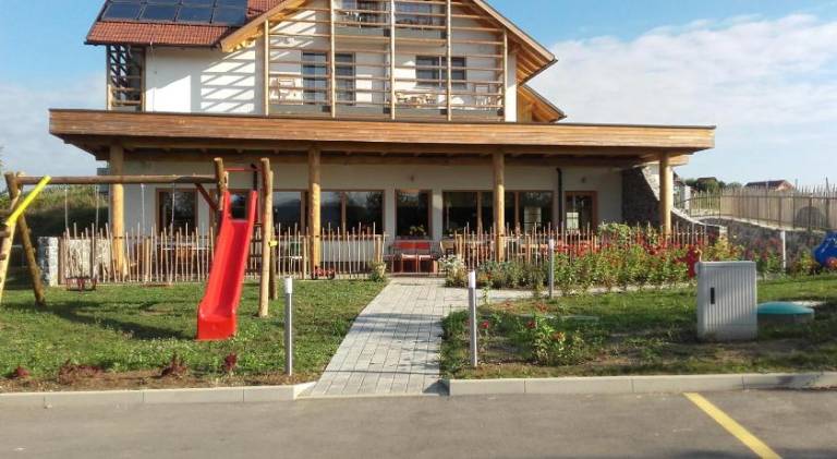 Prenočišče z zajtrkom Mestinje