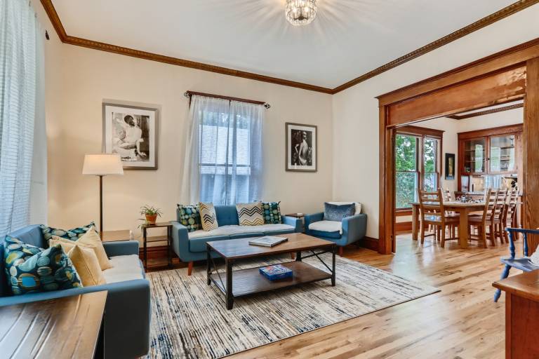 Historic Downtown Home/Hot Tub/Pet Friendly — photo 2