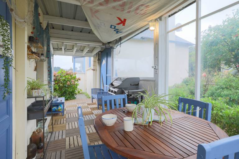 Studio with BBQ, terrace & fast internet | Sea view — photo 5