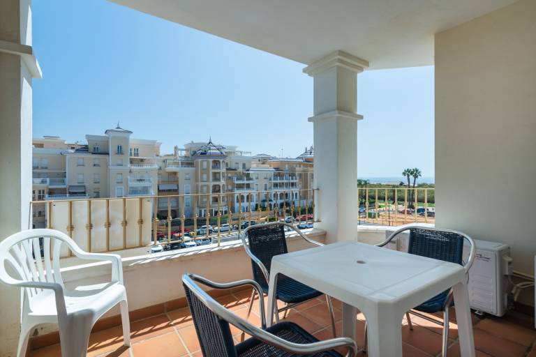 Beautiful holiday apartment with yard, terrace & pool | Close to the beach | Pets are welcome — photo 2