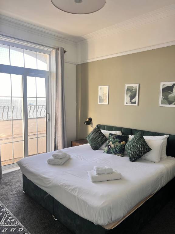 Apartment Southend-on-Sea