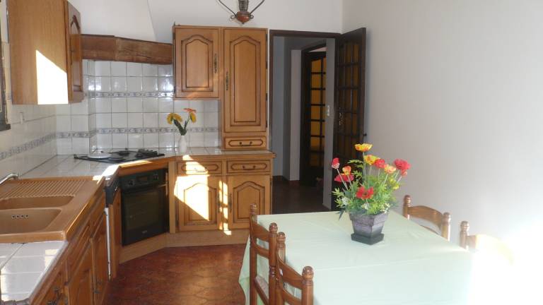 Villa with terrace, barbeque & garden | Pool view — photo 4