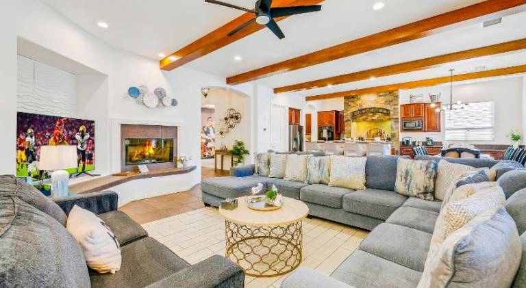 Vacation home with jacuzzi & pool | Dogs allowed — photo 3