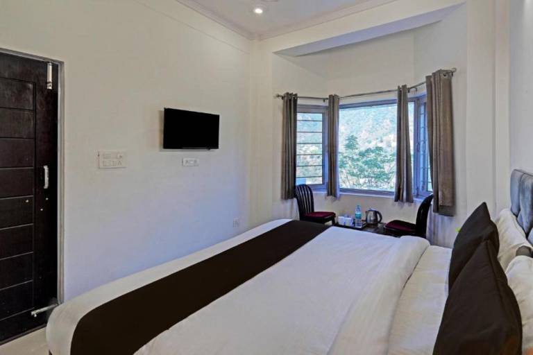 Goroomgo Komfy Stayz Dehradun — photo 2