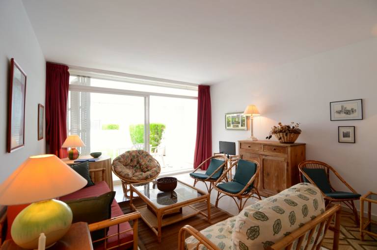 Nice holiday apartment with pool, terrace & garden | Pets are welcome — photo 3