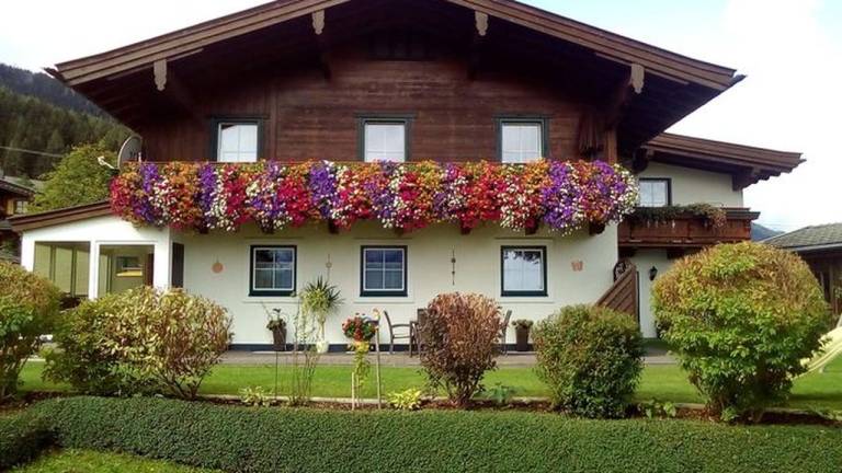 Ferienwohnung  Hütten