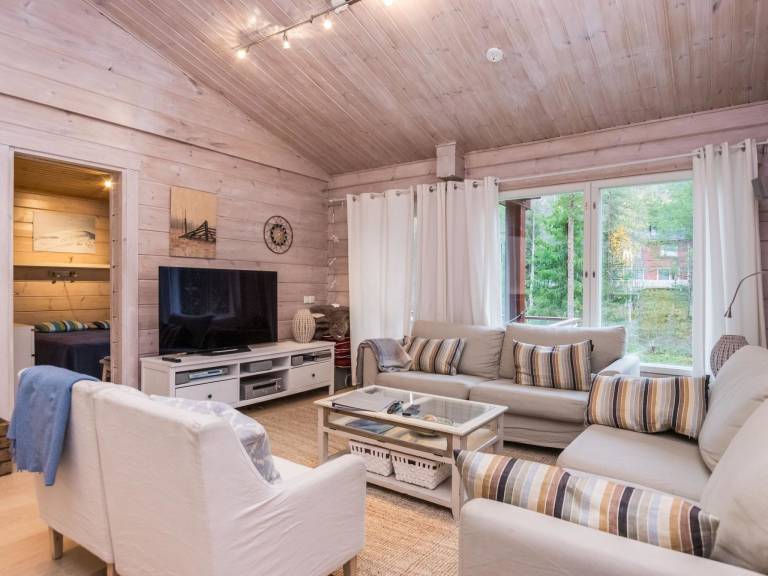 Vacation home with terrace & sauna — photo 5