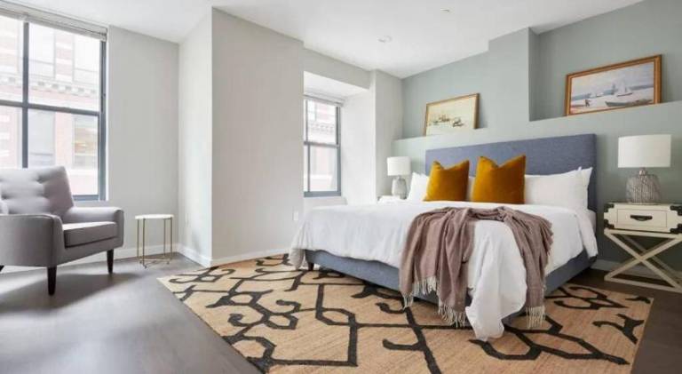 New and Lovely 1br in FIDI District with Keyless Entry — photo 2