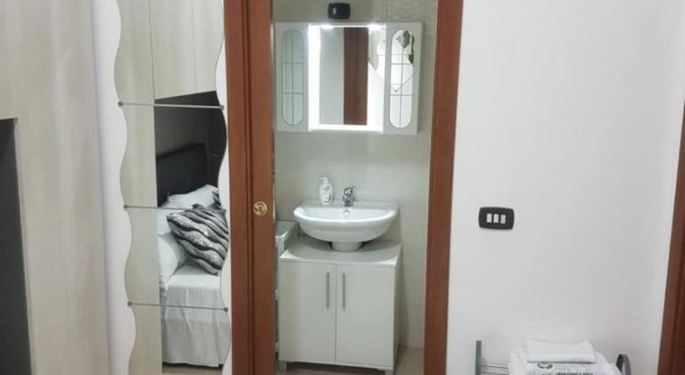 Apartment with 1 room for 4 persons — photo 2