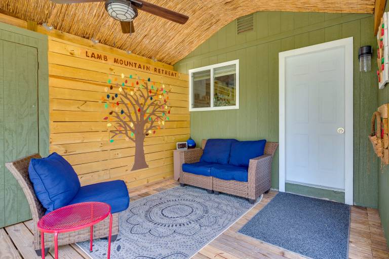 'Lamb Mountain Retreat' - Pets Welcome! — photo 4