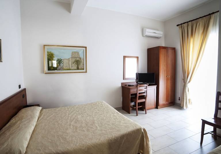 Pension  Reggio Calabria