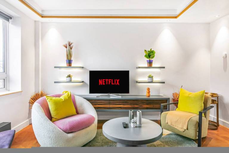 Stylish Chelsea Home - Elevator & Best Location — photo 2