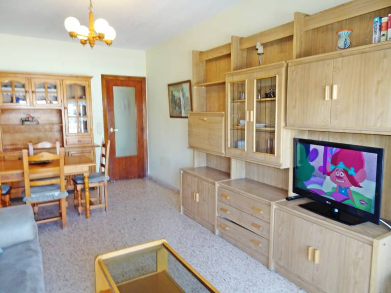 Family-oriented apartment with patio, garden & pool | Close to the beach | Pet-friendly — photo 5
