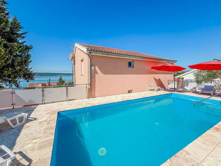 Ferienhaus in Maslenica für max. 8 Personen Ferienhaus in Maslenica für max. 8 Personen