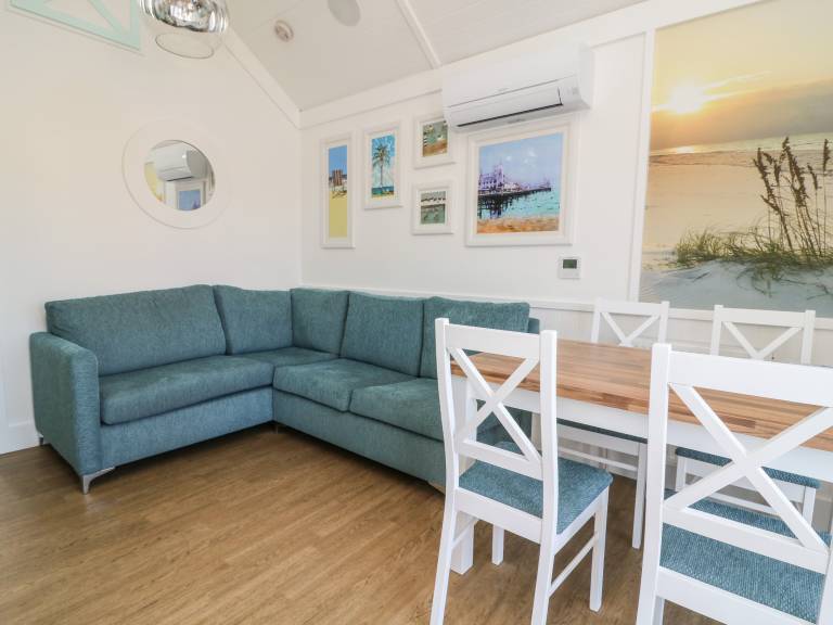 Beautiful cottage with garden | Beach view | Dogs allowed — photo 5