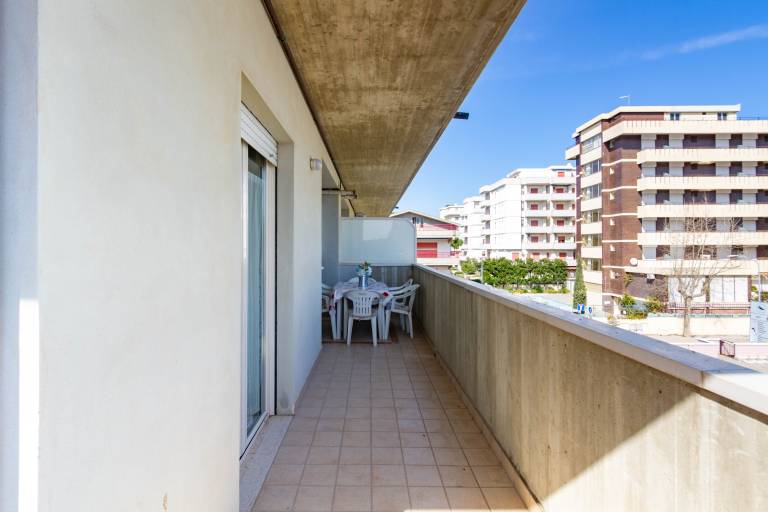 Holiday apartment with 2 rooms for 6 persons — photo 4