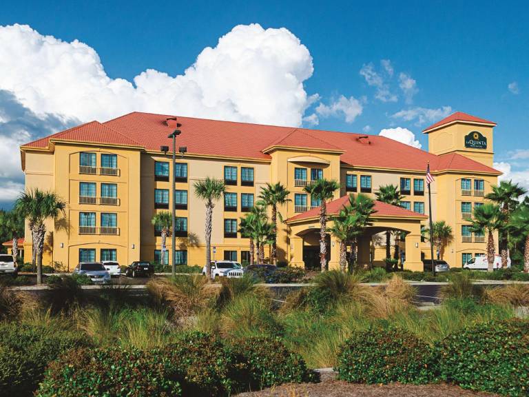 La Quinta Inn & Suites by Wyndham PCB Pier Park area in Laguna