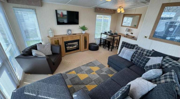 Millfields Holiday Park - The Balmoral - Coastal Caravan Breaks in Skegness
