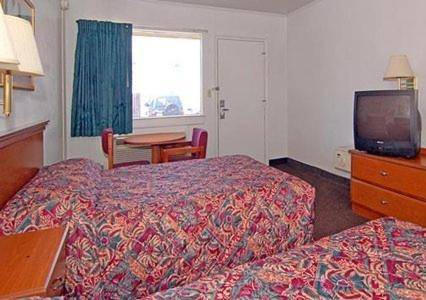 Americas Best Value Inn Richmond VA Midlothian Turnpike — photo 3