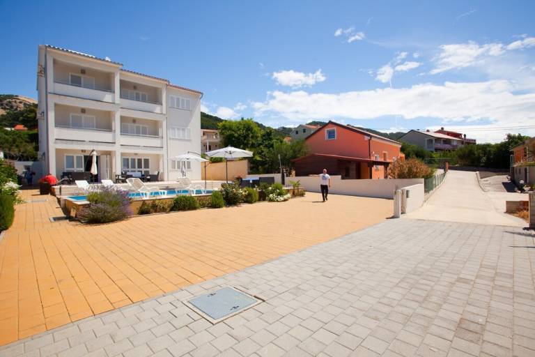 Ferienwohnung Banjol