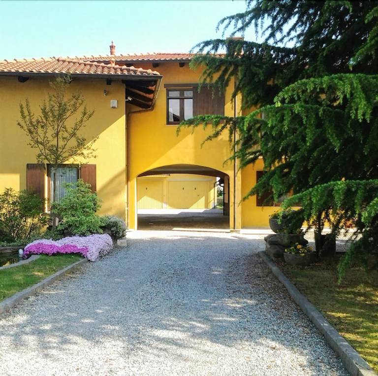 Bed & Breakfast  Valdengo