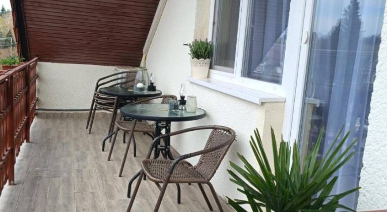 Vacation home with garden, barbecue & terrace — photo 4