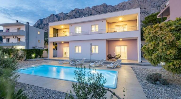 House with pool | Dogs allowed in Tucepi