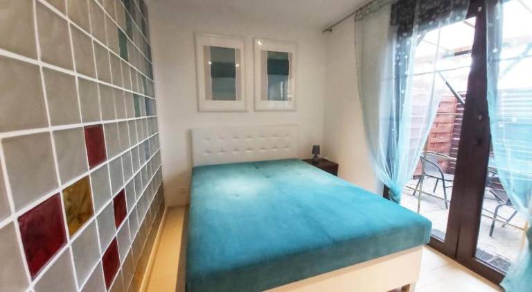 Serviced apartment with barbeque, garden & terrace in Darlowo