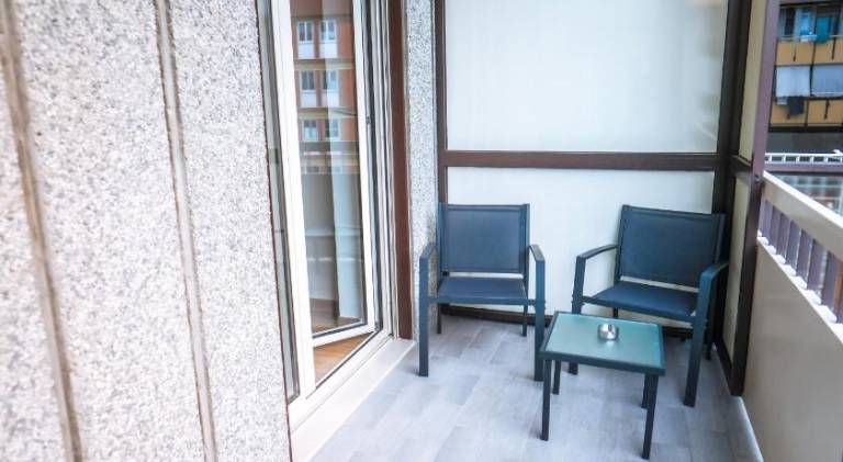 Apartment with terrace — photo 5